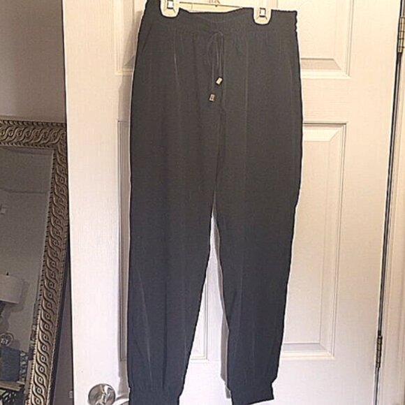 One Clothing Los Angeles Black Satin-Feel Joggers NWOT - Large - Picture 1 of 6